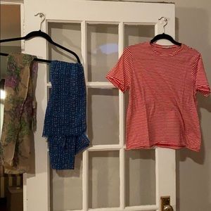A Zara T-shirt + 2 scarfs